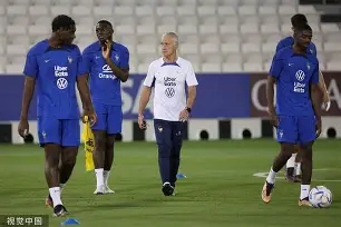 九游彩票 -转会期孟菲斯灰熊备战法国杯；单刀错失细节曝光；更衣室稳定；球探报告显示潜力(孟菲斯灰熊vs金州勇士)